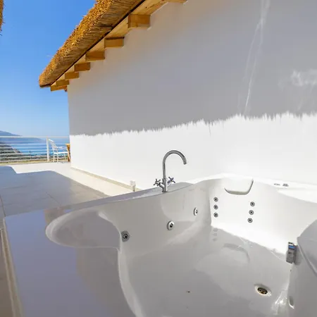 Manzara-luxury Hotel *